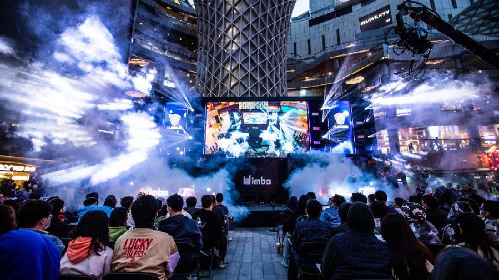 Mouz 在贝尔格莱德摧毁了 Eternal Fire